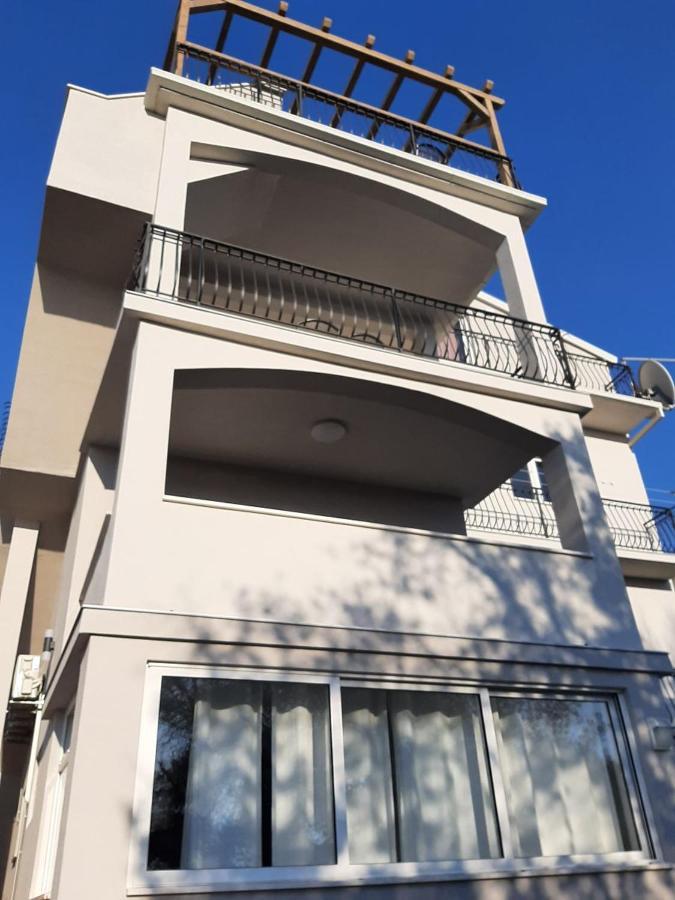 Ferienwohnung Pink Paradiso Rogoznica  Exterior foto